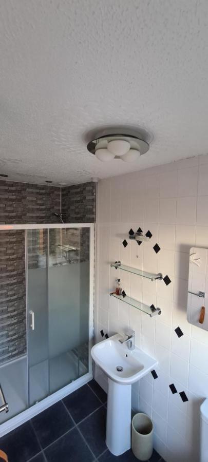 Lowefield B&B Plean Exteriör bild